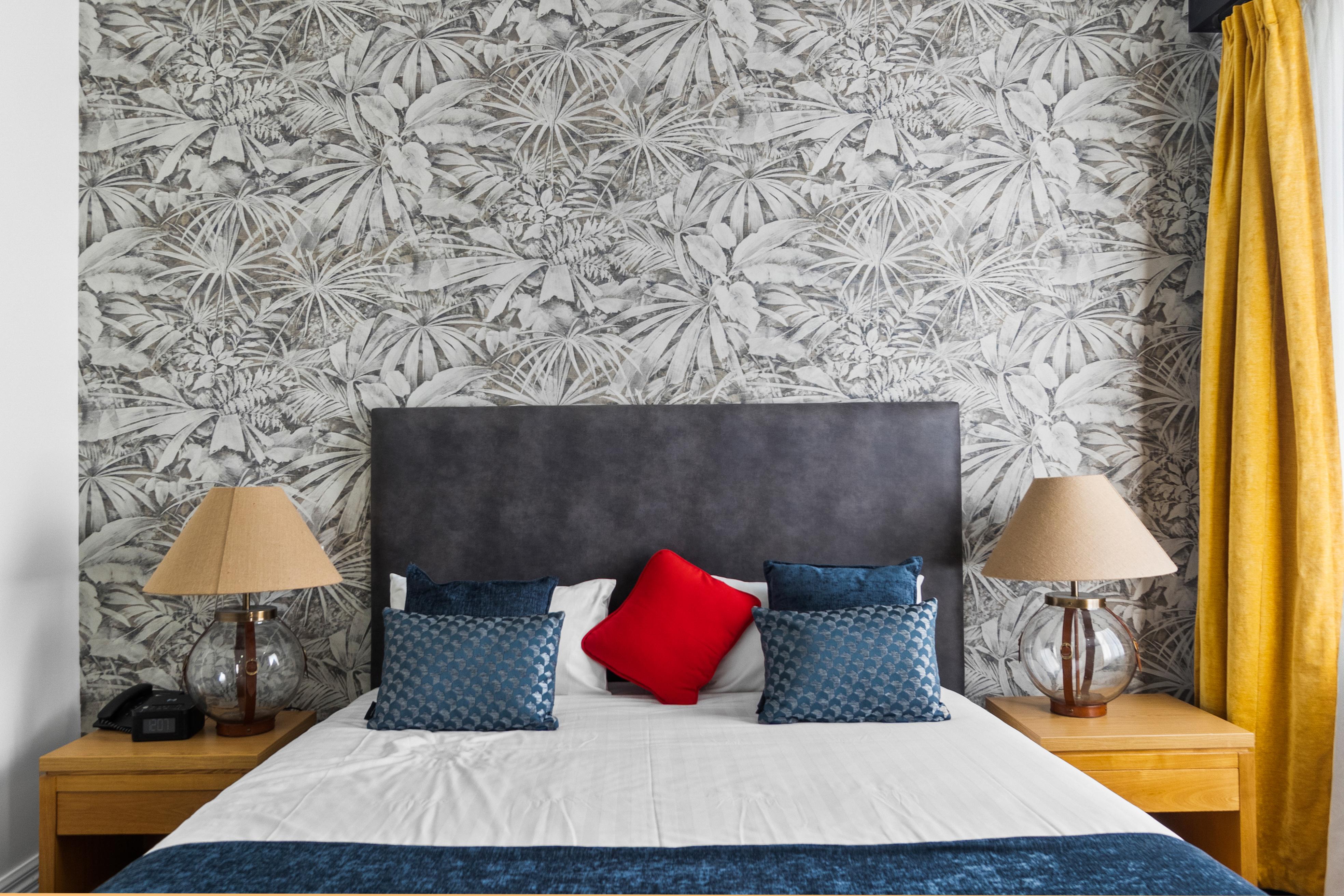 Ramada By Wyndham, Hamilton City Center Esterno foto
